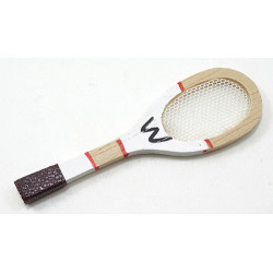 TENNIS RACKET