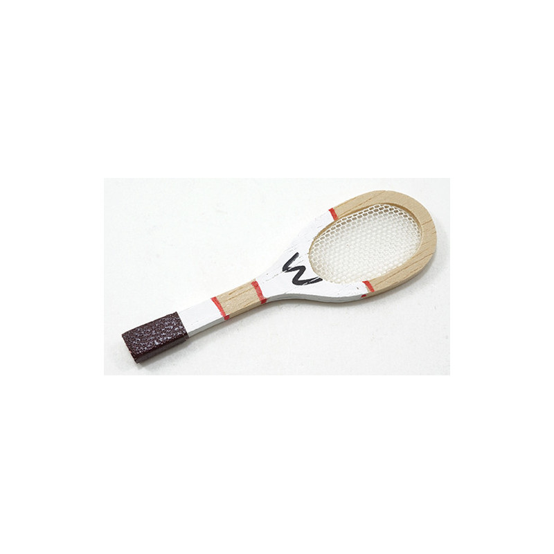 TENNIS RACKET