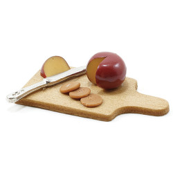 CUTTING BOARD W/CHEESE