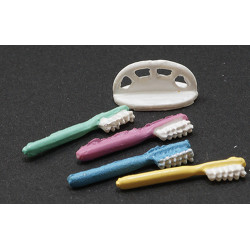 TOOTHBRUSH HOLDER W/ 4 TOOTHBRUSHES