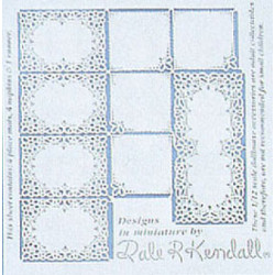 PLACEMATS, NAPKINS & RUNNER