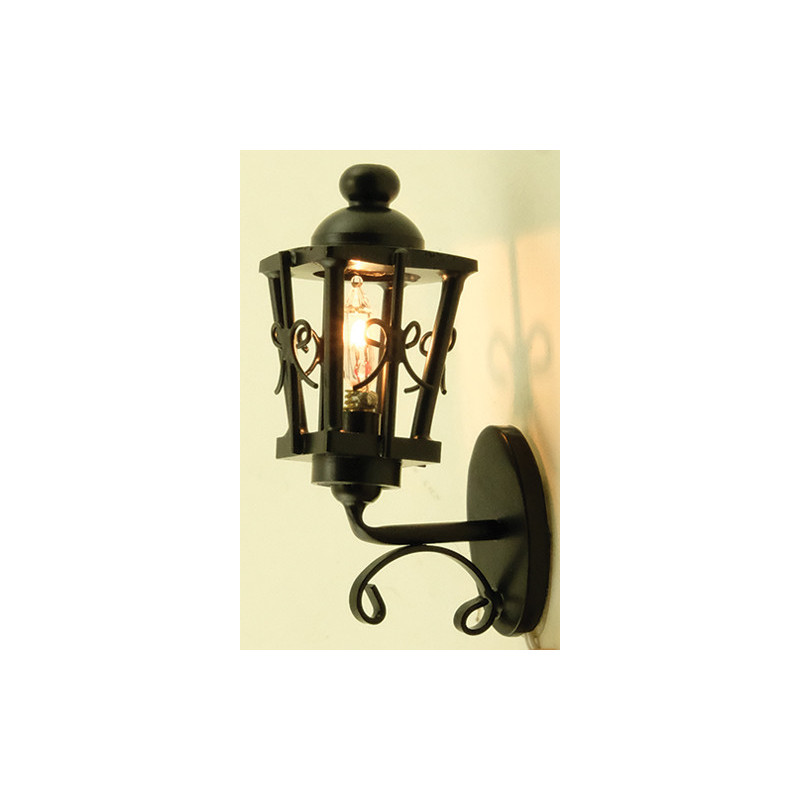 Ornate Coach Lamp
