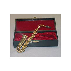 7" Saxophone W Case