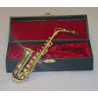 7" Saxophone W Case