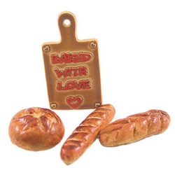 BREAD W/BREAD BOARD