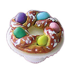 EASTER BREAD RING ON STAND