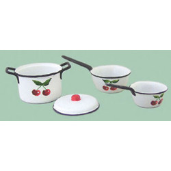 POT W/LID/2 SAUCE PANS W/CHERRIES
