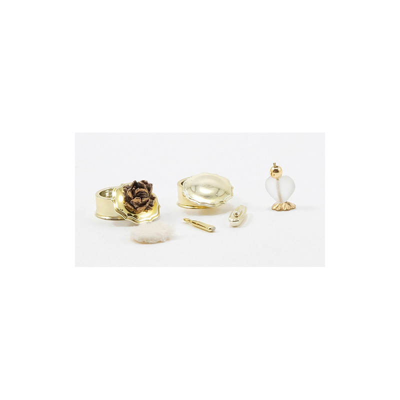 LADY'S BOUDOIR SET-GOLD