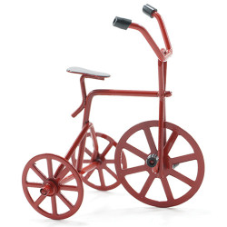 RED TRICYCLE