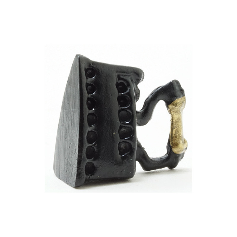 Flat Iron  Black