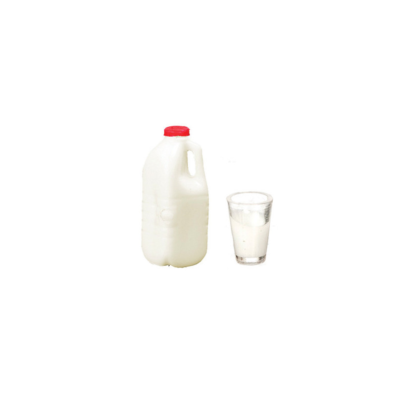1/2 GALLON MILK W/GLASS OF MILK