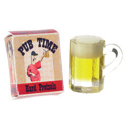 PRETZEL BOX W/MUG OF BEER