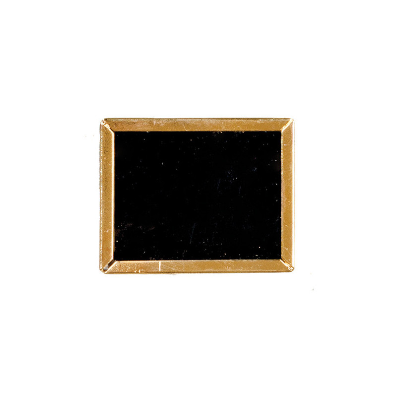 SHADOW BOX