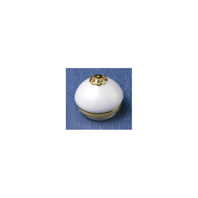 Sm White Ceiling Globe